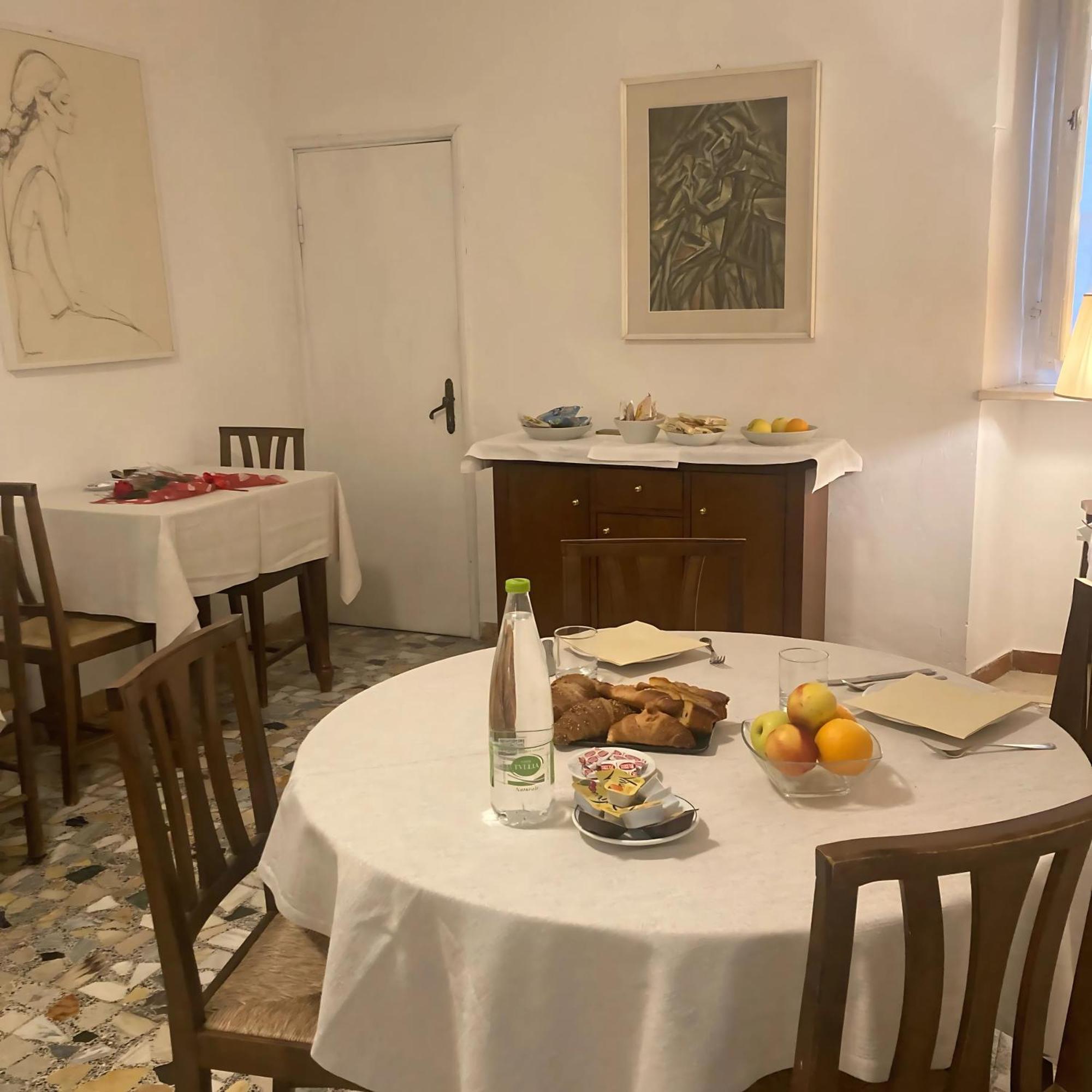 Locanda Il Pino San Gimignano Eksteriør billede