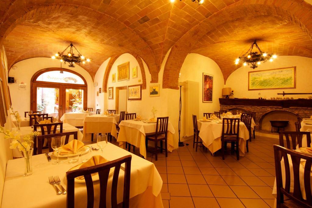 Locanda Il Pino San Gimignano Eksteriør billede