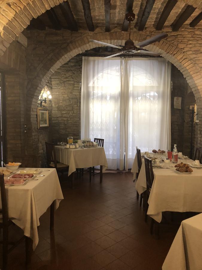 Locanda Il Pino San Gimignano Eksteriør billede