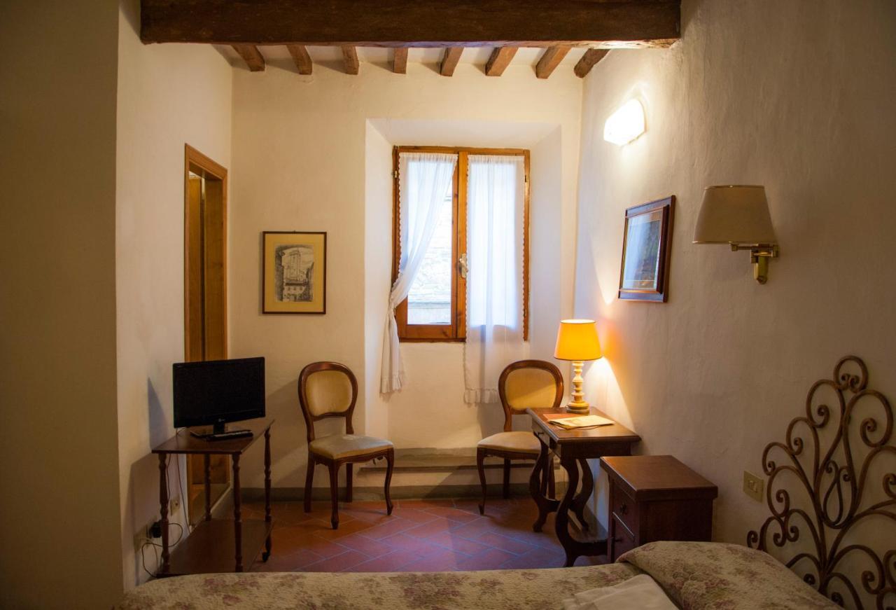 Locanda Il Pino San Gimignano Eksteriør billede